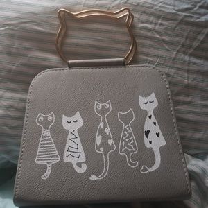 Cat purse